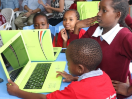 Children learning with eKitabu e-reader app