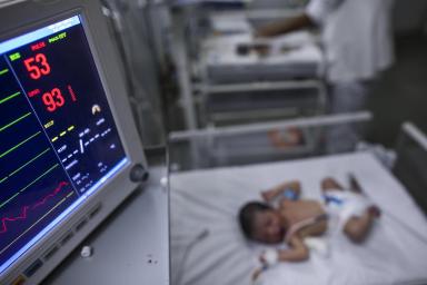 An infant in hospital bed